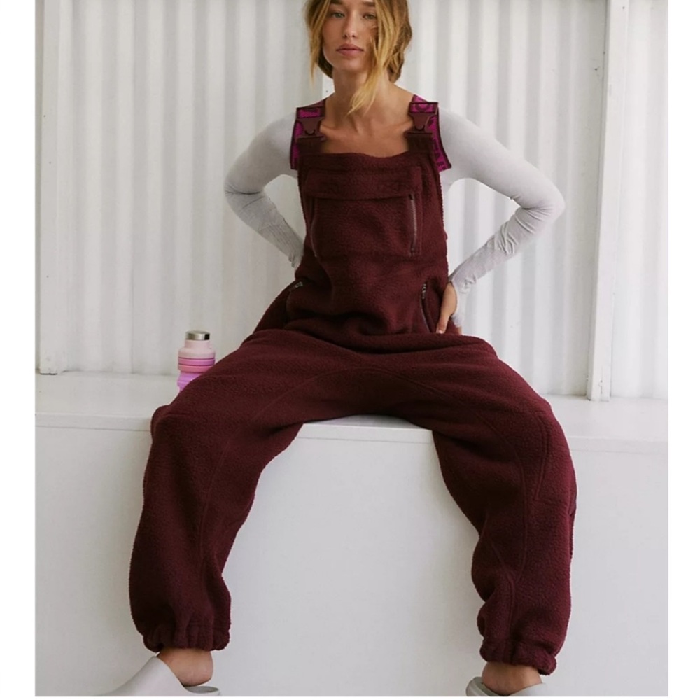 Free people hit the slopes salopette